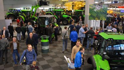 Du côté des constructeurs de tracteurs, un changement d’emplacement  a été opéré en vue de favoriser la découverte des différents palais.