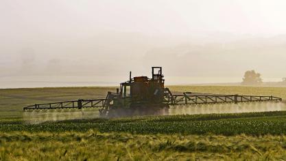 Volgens de agrochemie leidt een verbod op de ‘neonics’ ertoe dat vaker andere middelen moeten worden gespoten.