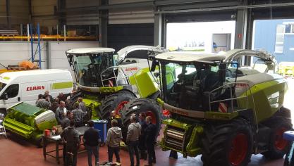 AG-Tec probeert meer en meer opleidingen intern bij hen te laten doorgaan.