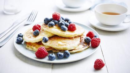 2018-08-10 Pancakes met blauwe bessen & honing