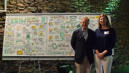 Met de nieuwe voorzitter, Damien Viollet, wil Phytofar een toekomst zonder voedselverlies en - verspilling tegemoet. Hij wordt geflankeerd door ex-voorzitter Goedele Digneffe.