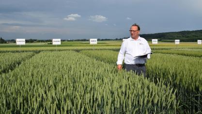 Joris Vanmeirhaeghe leidde het publiek doorheen de vele  tarwerassen.
