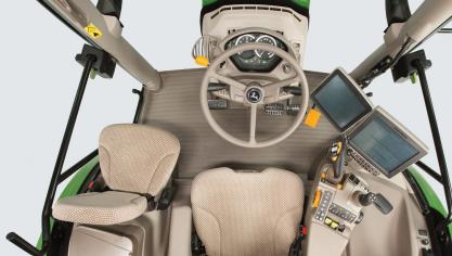 De CommandPRO joystick is er nu voor alle 6R-serie tractoren van John Deere.