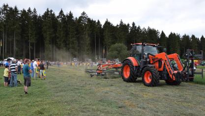 Meerdere merken zagen we voor het eerst op Belgische bodem demonstreren, zoals de Kubota-hooibouwmachines.