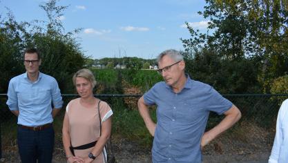 Landbouwminister Joke Schauvliege was onlangs in Nederland om met politici, beleidsmakers en boeren te praten over de pacht, en ruimtelijke ordening.