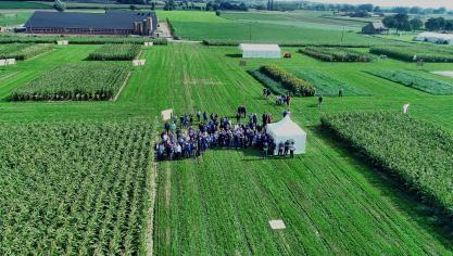 Het proefplatform bood diverse demo’s in de maïsteelt.