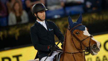 Het wordt dit jaar uitkijken wat de Belgen presteren in de wereldbeker jumping, onder andere deze Pieter Devos.