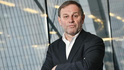 Bart Staes vindt dat het algemeen belang boven het zakelijke belang van bedrijven gaat, en studies naar gewasbeschermingsmiddelen dus openbaar moeten zijn.