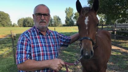 Freddy De Vos uit Zaffelare met zijn kampioenveulen Pegase van ‘t Ruyterhof.