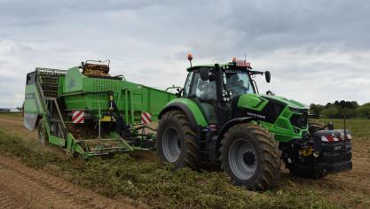 Met het aangekondigde regenweer mogen de aardappelen nu dringend uit de grond.