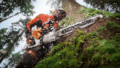 De MS 500i van Andreas Stihl is de eerste kettingzaag ter wereld met elektronisch gestuurde brandstofinjectie.