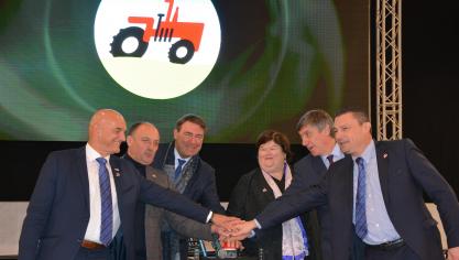 De politiek was goed vertegenwoordigd bij de officiële opening van Agribex. Zij blijken goed op de hoogte te zijn van de huidige situatie in de land- en tuinbouw.