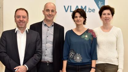 Het jaarprogramma van Vlam werd voorgesteld door vlnr. Filip Fontaine (algemeen directeur), Guy Vandepoel (voorzitter), Leen Guffens (directeur promotie) en Liliane Driesen (woordvoerder).