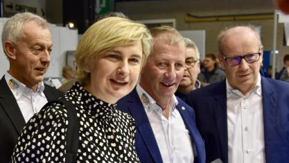 Vlaams landbouwminister Hilde Crevits opende zaterdagmorgen de 20ste Agro Expo in Roeselare. De beurs voor de land- en tuinbouw is nog toegankelijk tot en met maandag.