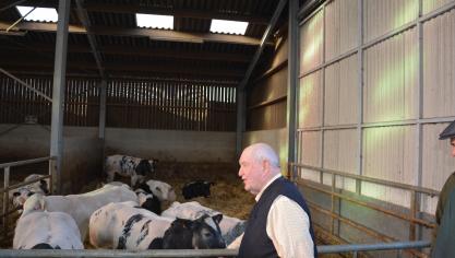 De Amerikaanse landbouwminister Sonny Perdue gaat miljarden aan subsidies aan boeren verstrekken.