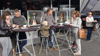 In samenspraak met retail wordt de foodtrucktour uitgesteld naar het najaar.