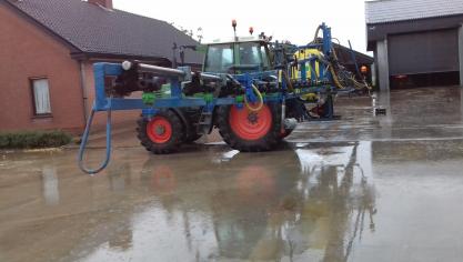 Alle in België gebruikte spuitapparatuur is onderworpen aan een driejaarlijkse verplichte keuring. Deze keuring werd ongeveer een maand opgeschort.