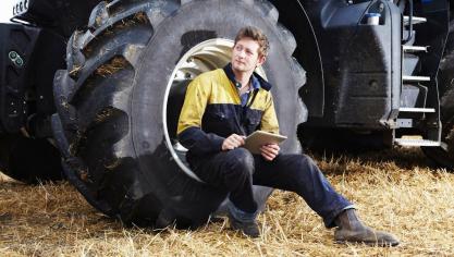Via tablet of smartphone kan het mesttransport naar de Mestbank worden doorgestuurd.