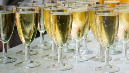 De 3 voornaamste exportmarkten voor champagne kenden dit jaar een sterke daling