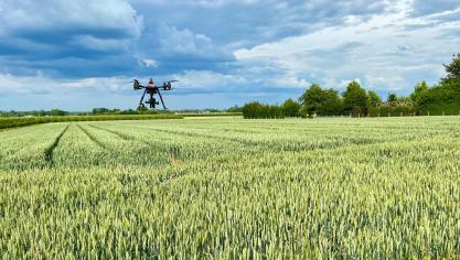 Met drones en artificiële intelligentie kan men aan precisieteelt doen.