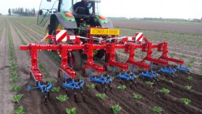 Loonwerkers kunnen inzake mechanische onkruidbestrijding heel wat voor  landbouwers betekenen.