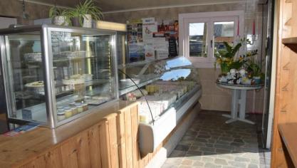 Meer en meer land- en tuinbouwers zoeken een extra verdienmodel door het openen van hoevewinkels. In het 1ste kwartaal van dit jaar waren er in totaal al 77 aanvragen, goed voor een steunbedrag van 752.158 euro.