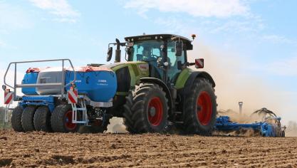 Dankzij Isobustechniek kan Lemken de Solitair 23+ nu optimaler laten samen werken met de OptiDisc 25.