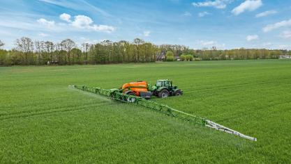 Amazone voegt 2 nieuwe sproeiers toe aan de bovenzijde van het getrokken gamma.