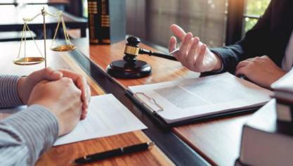 Een techniek om voor de langstlevende partner een bijkomende zekerheid te bieden en toch ook de nodige flexibiliteit in te bouwen kan gevonden worden in het huwelijkscontract.