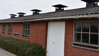 Op heel wat landbouwbedrijven liggen nog heel wat asbestdaken.