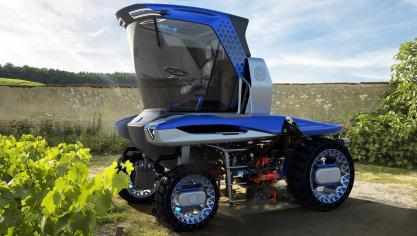 Het Straddle Tractor Concept is speciaal ontworpen voor wijngaarden.