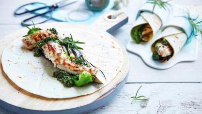 Wrap met konijn en amandelpesto