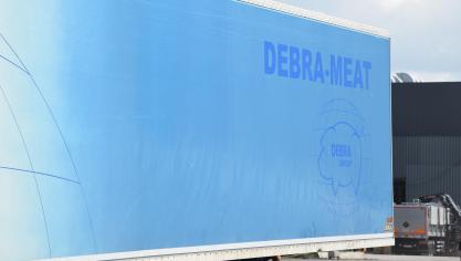 Demir weigert omgevingsvergunning voor uitbreiding Exportslachthuis in Tielt.