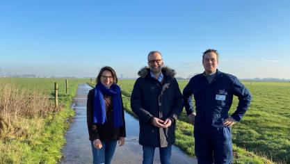 Simone Boitelle (links) en Yann-Gaël Rio (midden) van FrieslandCampina geloven in de voordelen van de samenwerking met Danone.