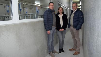 Bart Clincke en Veerle Depreitere met Wim Van Hoecke (rechts) in de kijkgang.