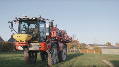 Gebruik je een granulaatstrooier voor de verspreiding van slakkenkorrels, zorg er dan voor  dat die niet in de berm of beek terechtkomen.