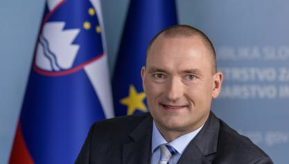 Joze Podgorsek behoort tot de gepensioneerdenpartij DeSUS.