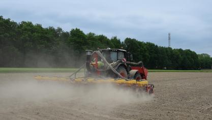 Er zit enig potentieel in het ruimer telen van gewassen in drogere zones in het veld.
