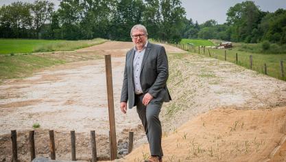 De provincie en de gemeente ondernamen erosiebestrijdingswerken in de Kwadebeekvallei om water- en modderoverlast tegen te gaan.