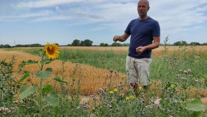 Dominik wil landbouw en natuur met elkaar verweven. Zo wil hij verduurzamen  naar de toekomst toe.