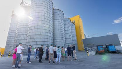 Agrifirm-Quartes opent de deuren van haar fabriek in Grobbendonk voor klanten.