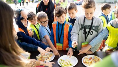 De kinderen leerden niet enkel over melk, maar ook over bijvoorbeeld fruit, bijen en kruiden.