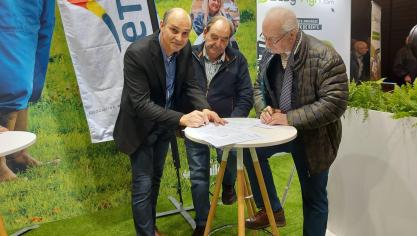 Ondertekening van het samenwerkings-akkoord tussen VPF en Elevéo.