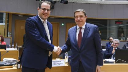 Federaal minster van Landbouw David Clarinval (links) kijkt uit naar het voorzitterschap van België. De samenwerking met zijn Spaanse voorganger Luis Planas verliep uitstekend.