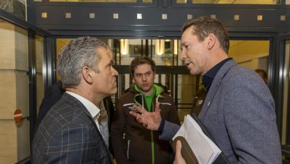 Boerenbondvoorzitter Lode Ceyssens en Vlaams minister van Landbouw Jo Brouns (cd&amp;v) na een overleg tussen landbouworganisaties en de federale, Waalse en Vlaamse ministers van Landbouw op vrijdag 2 februari.