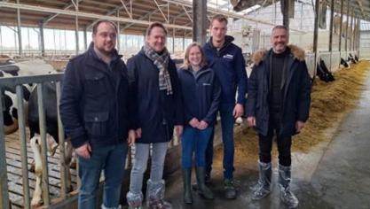 De provincie West-Vlaanderen zal landbouwers ondersteunen om de uitstoot van stikstof te verminderen.