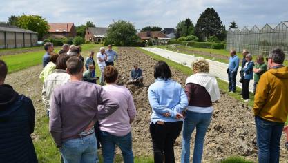 Op de Gemeentelijke Technische Tuinbouwschool in Merchtem werd de afsluiting van het agro-ecologisch onderwijsproject van Landwijzer gevierd.