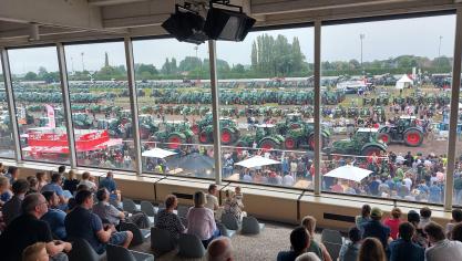 Zo’n 700 Fendt tractoren en 4.500 bezoekers daagden op tijdens het Fendt Treffen.