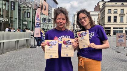 Middels de GAIA-zomertoer wil de dierenrechtenorganisatie een vuist maken tegen het vergassen en levend verbrijzelen van jonge mannelijke kuikens.