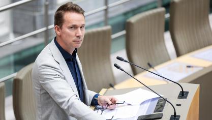Jo Brouns mag ook in de nieuwe Vlaamse regering minister van Landbouw blijven en krijgt er de bevoegdheid Omgeving bij